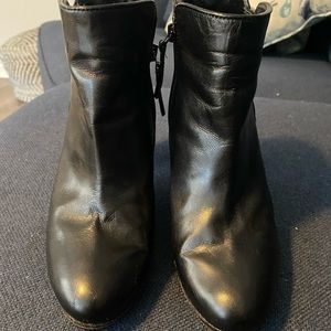 Ralph Lauren Marcy Heeled Booties. Black. Size 7.5. Used. See photos.